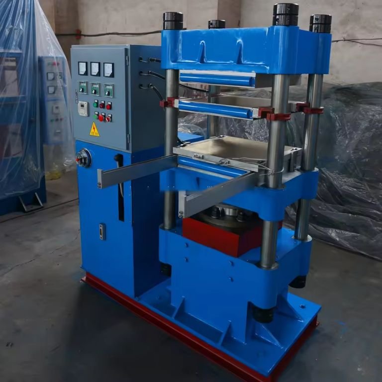Máy ép lưu hóa cao su olumn của Crowns Machinery - Máy ép hạng nặng cho các bộ phận cao su lớn