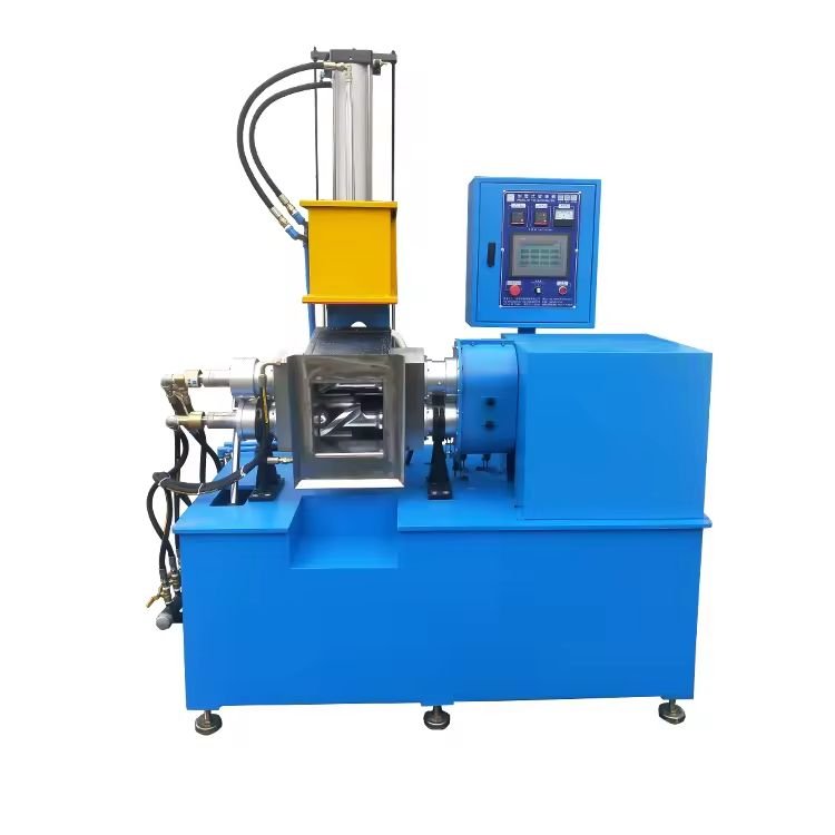 Máy nhào cao su hoạt động như thế nào